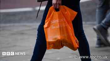 Police officer sacked for stealing 40p carrier bags