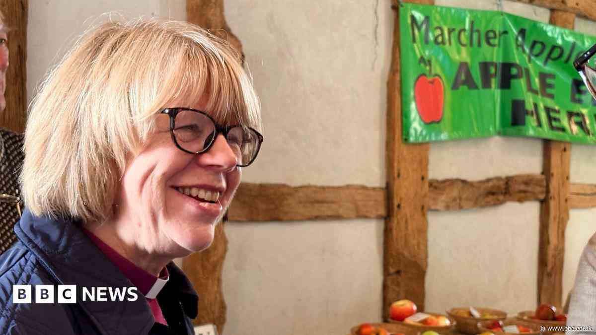 Delight in smallest diocese at Archbishop's visit