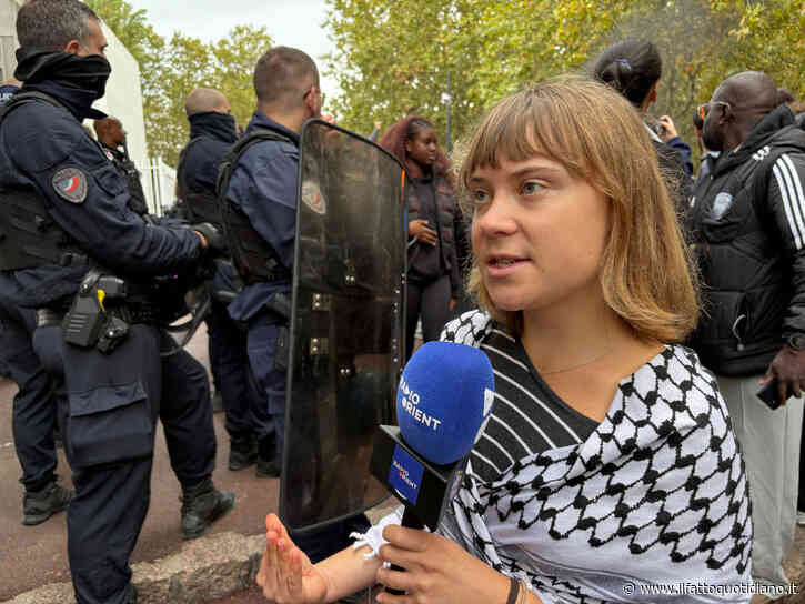 Francia, anche Greta Thunberg in piazza con gli studenti: “Orgogliosa di loro”