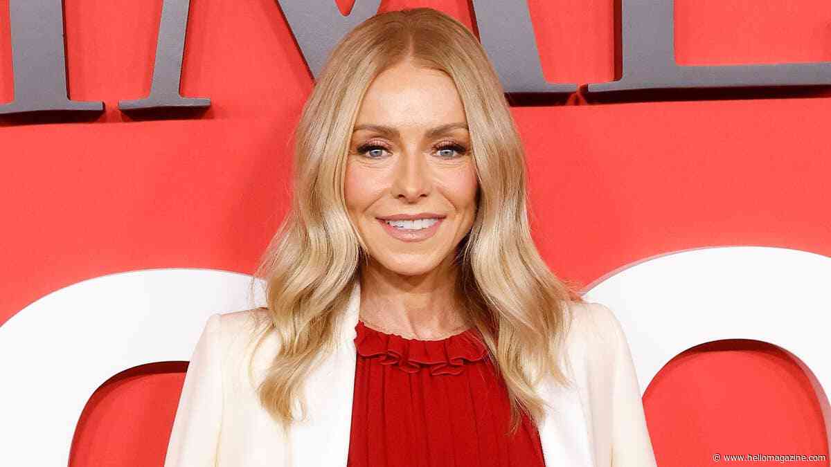 Kelly Ripa's unbelievable bikini photos that will make your jaw drop