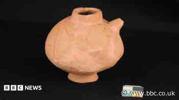 Roman toddler's drinking cup goes on display