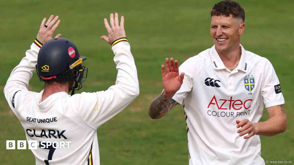 Key suggests Carse can return as England reveal contract list