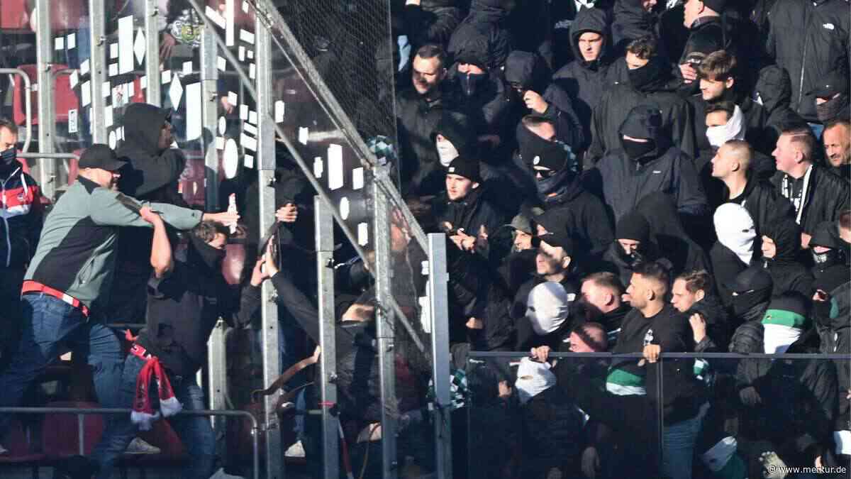 Innenminister Reul tobt nach Krawall-Derby in der Bundesliga
