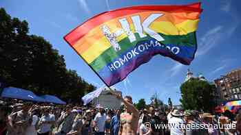 Ungarn streicht Anti-LGBTQ-Regeln aus Orbans Kinderschutzgesetz