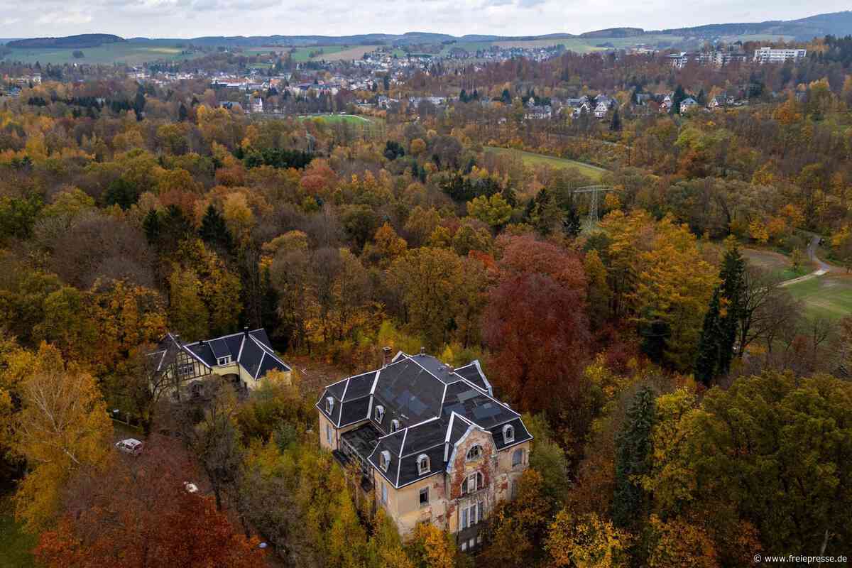 Lost Place im Vogtland: Stadt sucht Retter für Knolls Villa