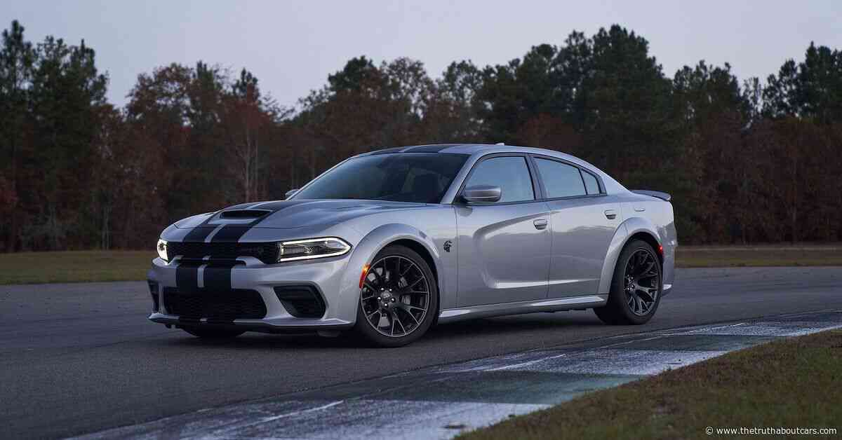 Hellcat Returns: Dodge Charger Gets the 6.2 V8 for 2028
