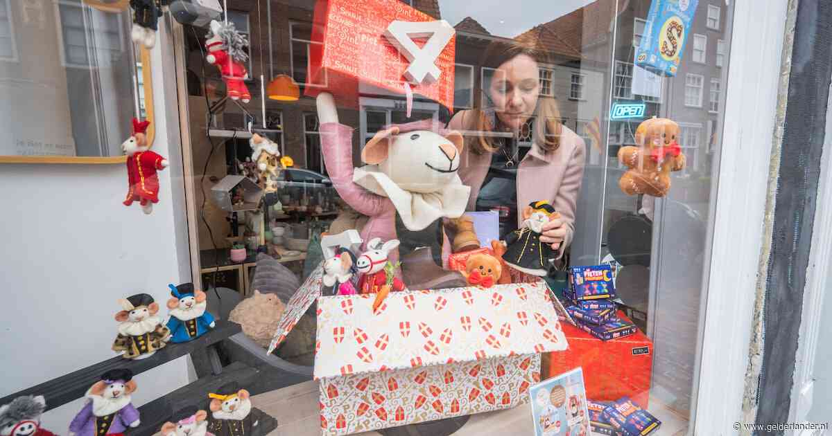 En ineens is Sinterklaas overal in Grave: ‘Je wil je winkel klaasklaar hebben’