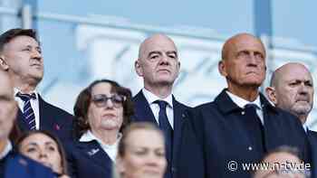 Es geht um die WM-Organisation: FIFA dementiert Bericht über zweites Millionen-Gehalt von Infantino