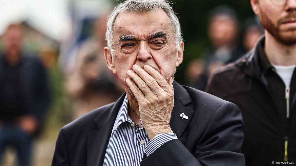 "Wird besonders schwerfallen": Reul hat eine neue Hüfte und muss sich zu Geduld zwingen