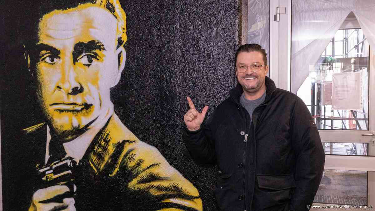 Wolfsburg-Promi trifft Hollywood-Star im Urlaub – alles echt oder nur ein Fake?