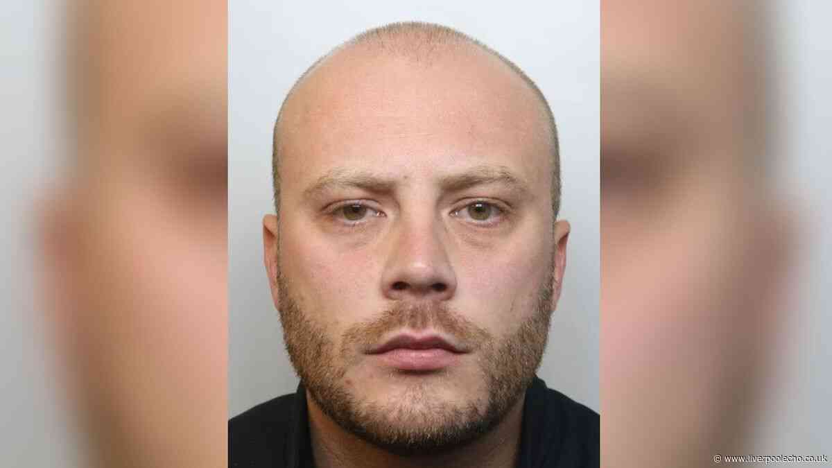 Rapist cop already axed from force because of videos in 'turn the volume down' WhatsApp chat