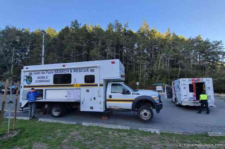 Juan de Fuca SAR wishes hiker a ‘speedy recovery’ after Friday afternoon callout