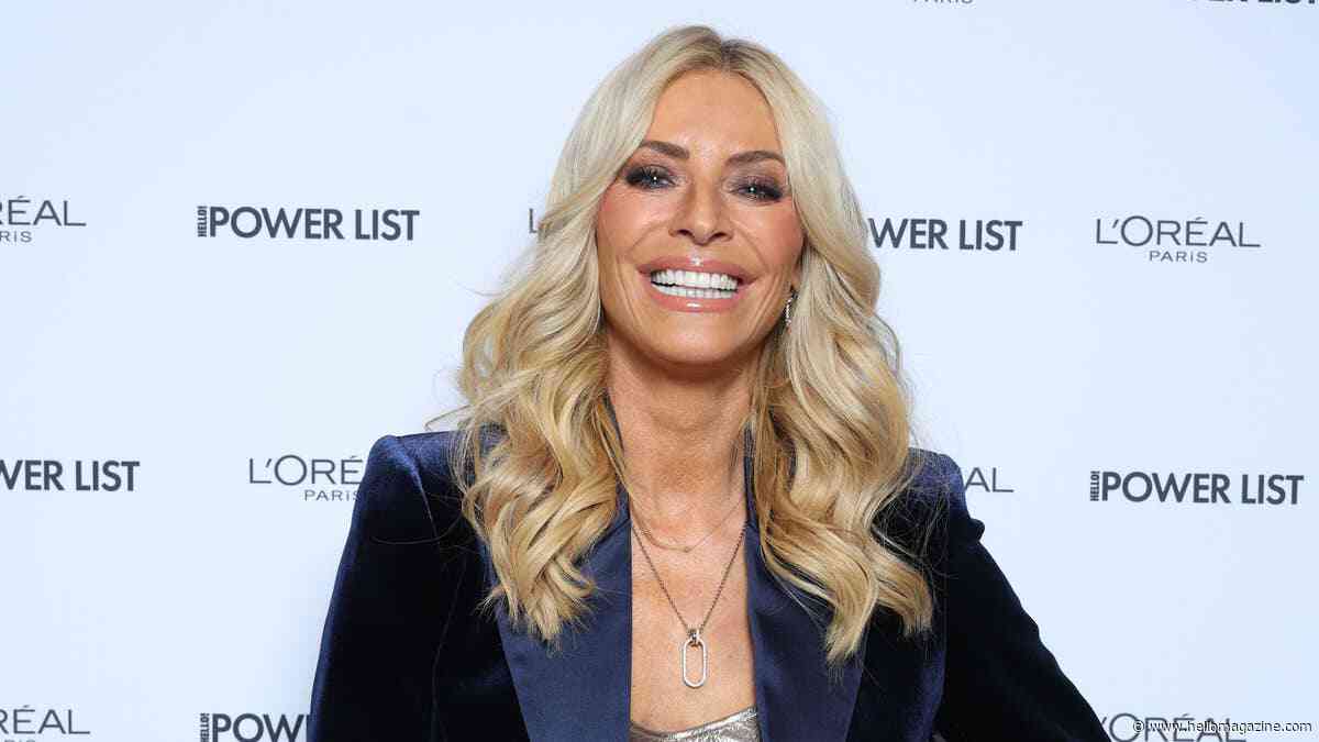 Tess Daly is a goddess in gold as she arrives at the HELLO! Power List party