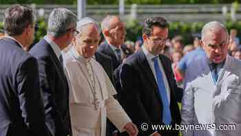 Pope Leo XIV undergoes surgery to remove lung nodule at Rome's Gemelli hospital