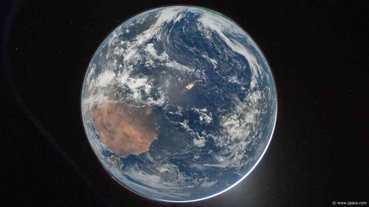 Earth's poles shifted surprisingly fast during the age of dinosaurs, ancient sea levels reveal