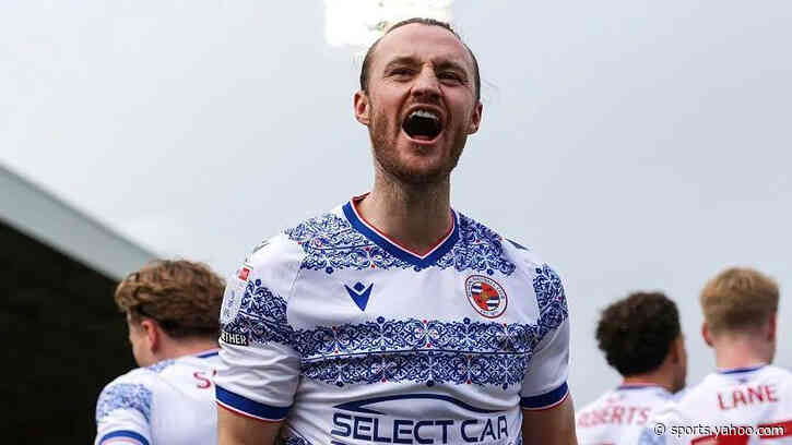 Doncaster sign forward Keane on short-term deal