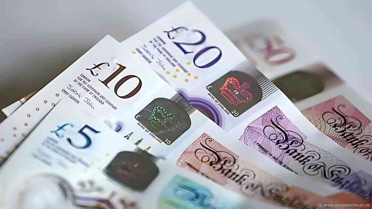 DWP confirms 24 benefit groups who will automatically receive Christmas Bonus