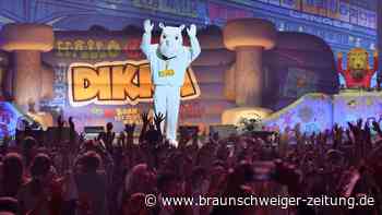 Foto-Galerie: Rappendes Nashorn Dikka macht Hunderte Kinder in Braunschweig happy