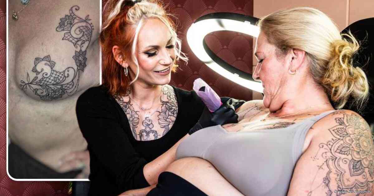 Victoria (36) tatoeëert over littekens van borstkanker heen: ‘Het ziet er beter uit dan voorheen’