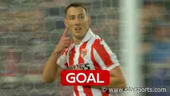 Bozenik scores Stoke's second equaliser!