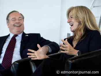 'Winners of Canadian confederation': Kenney, Notley make case for unity