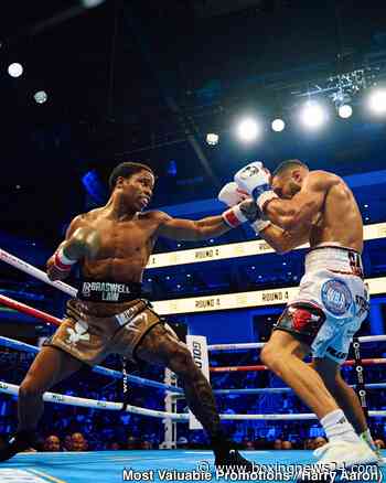 Floyd Schofield Captures His First World Title
