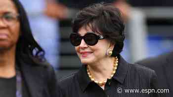 Saints' owner rips 1-4 start in public callout, says fans 'deserve better'