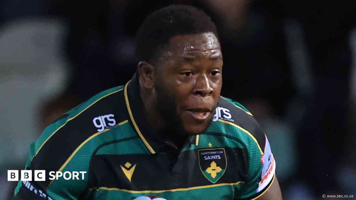 England prop Iyogun signs new Northampton contract
