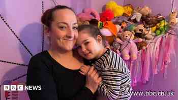Mum of disabled girl tells of 'fight' for childcare
