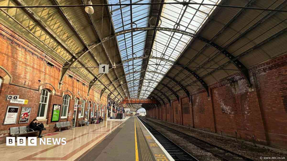 'Women-hater' targeted female train passengers
