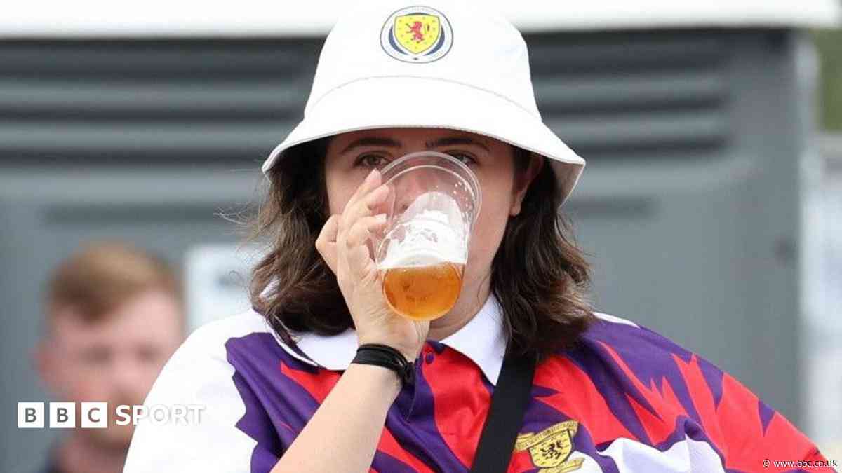 Alcohol allowed at seats for Scotland's World Cup play-off