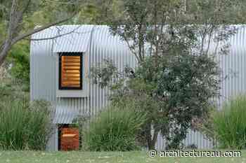 Casa Manyana by Adriano Pupilli Architects