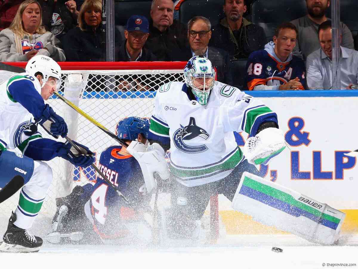 Islanders 3, Canucks 2: Leevi Merilainen nearly saves the day for motivated teammates
