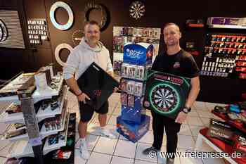 Zwei Plauener eröffnen ersten Dartshop der Region: „In Westsachsen gibt es keinen einzigen Laden dieser Art“