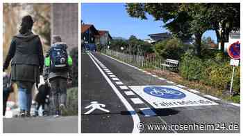 Neue Fahrradstraße in Schloßberg: Was das für Autofahrer, Anwohner und Schüler bedeutet
