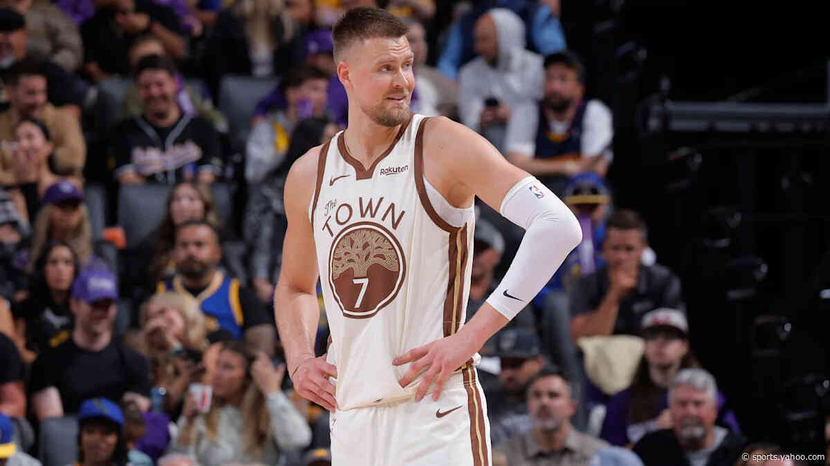 Kristaps Porziņģis arrives at the Chase Center