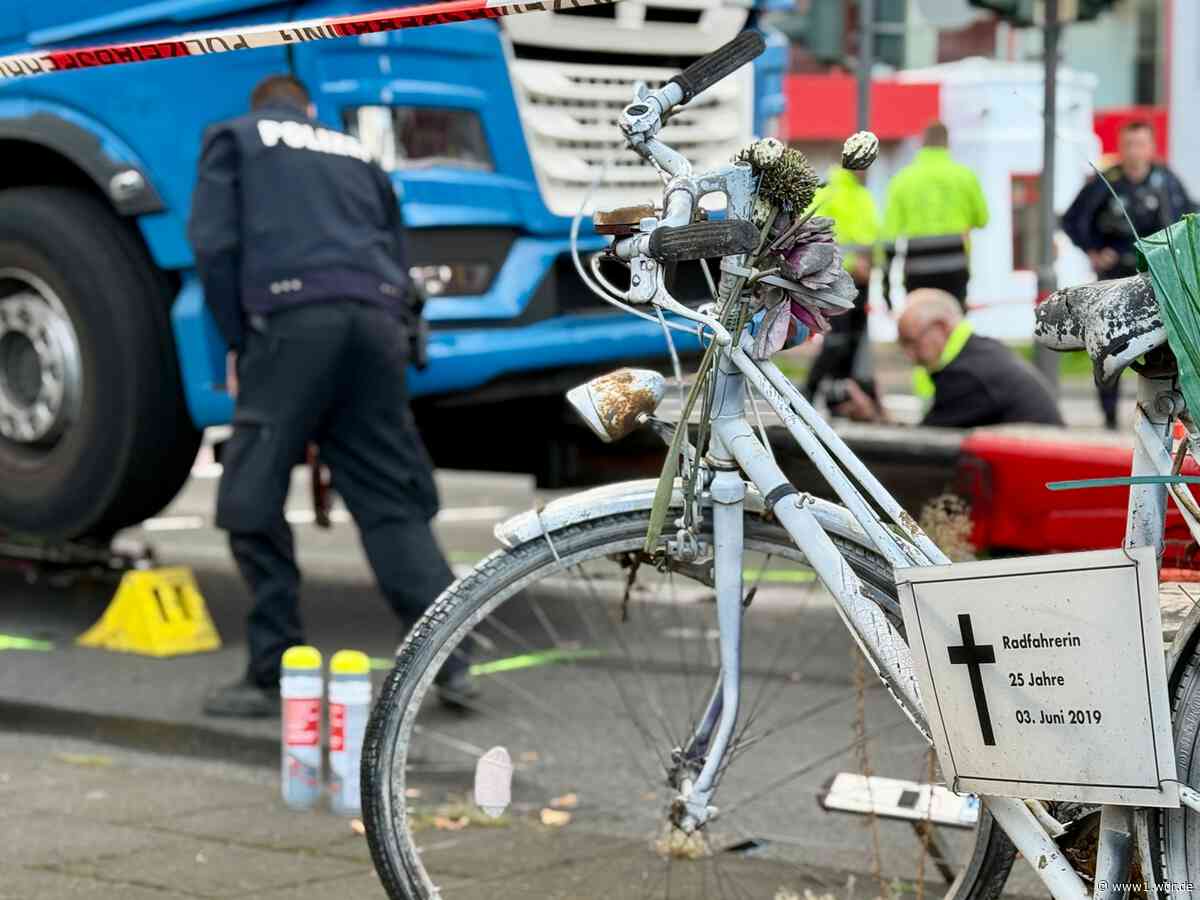 Toter Winkel bei Auto und Lkw: Gefahr für Fahrradunfall