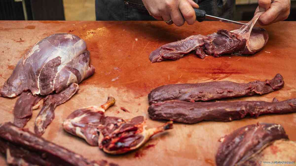 Nederlanders aten in 2025 ruim een halve kilo minder vlees dan een jaar eerder