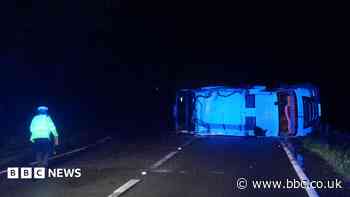 Section of A27 reopens after lorry overturns