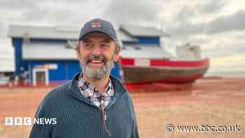 'Last in line' wooden fishing boat to be restored