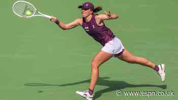 Swiatek advances to Wuhan Open round of 16 in straight sets