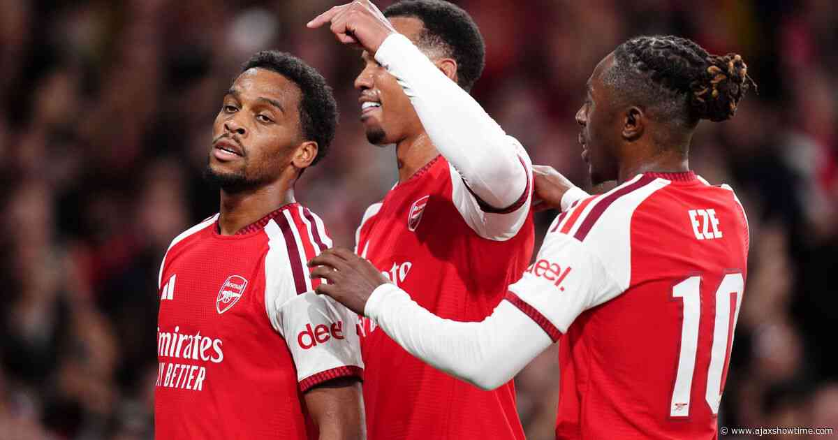 Timber scoort op sublieme wijze voor Arsenal en ontvangt complimenten: 'Timbers touch of class'