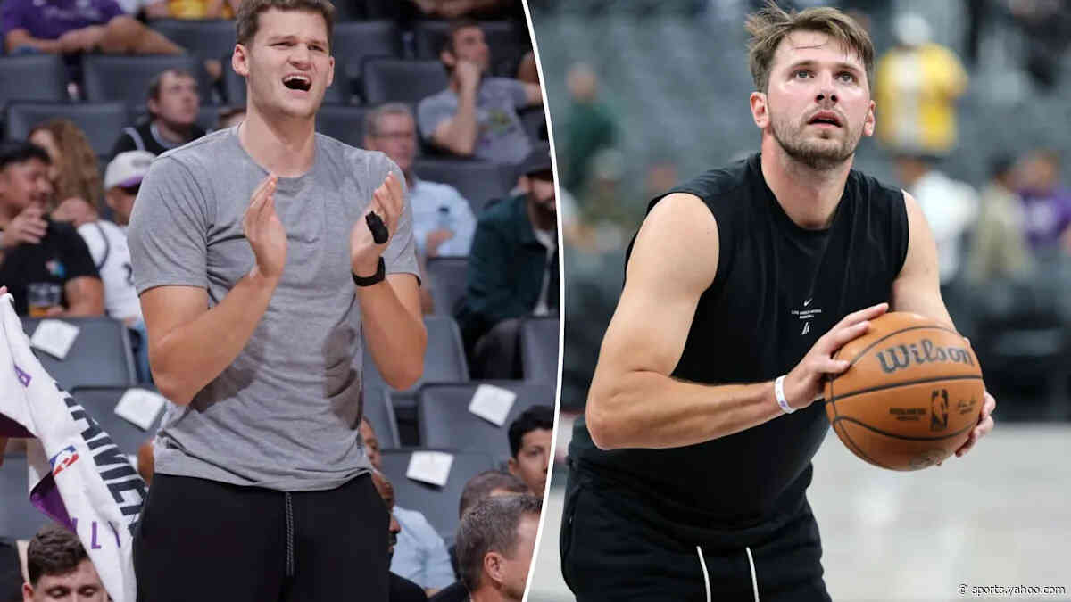 Lakers’ Walker Kessler makes preseason debut in against Warriors