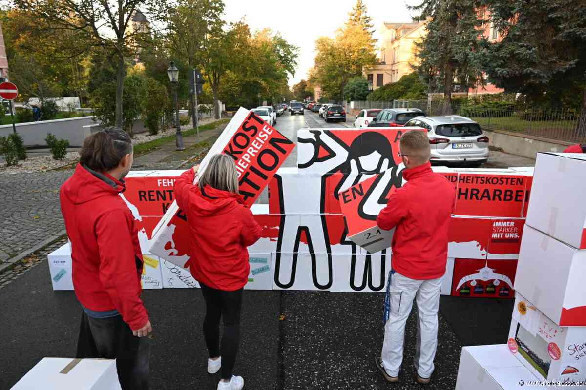 IG Metall blockiert Straße in Chemnitz: Gewerkschafter fordern nicht nur mehr Geld