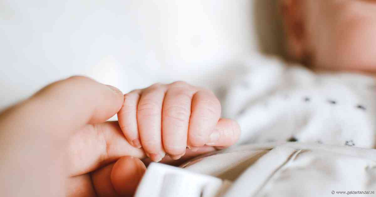 Nachtmerrie in vakantiecomplex Italië: Nederlandse baby (1) zwaargewond na incident met kokend water
