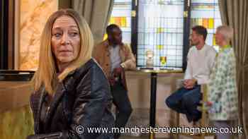 Coronation Street star says 'guess who's back' as she confirms return in trouble for Debbie