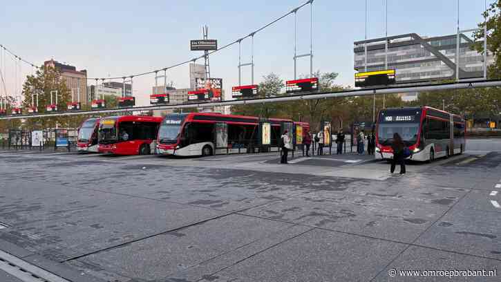 Ondanks staking vertrekken toch veel bussen vanaf Eindhoven Centraal