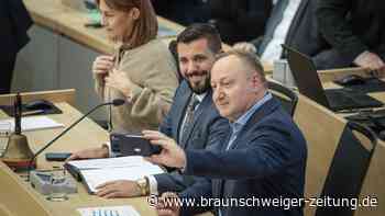 Sachsen-Anhalt: Landtag debattiert AfD-BSW-Antrag zu Ukraine