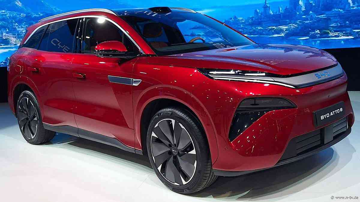 Atto 8 wird Flaggschiff der Marke: BYD zeigt Siebensitzer mit Blitzlader auf Autosalon Paris