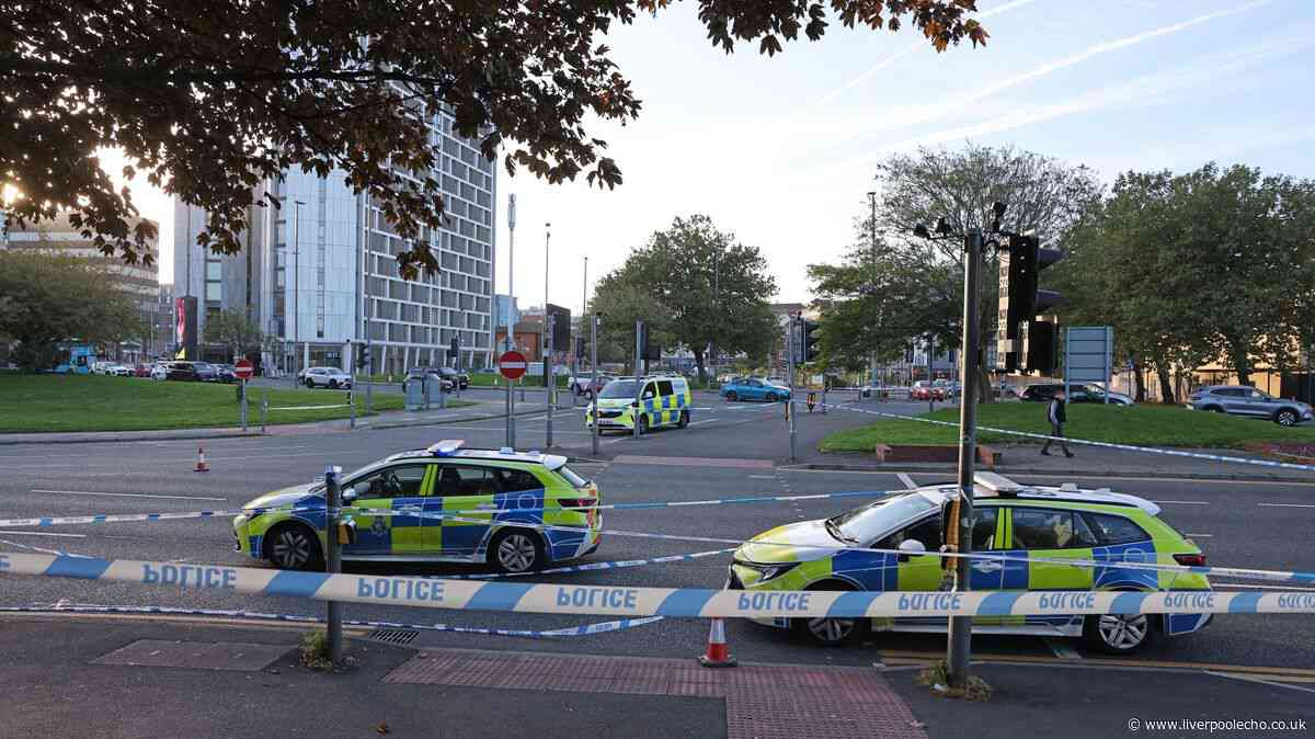 Man hit by vehicle at major junction in Liverpool city centre